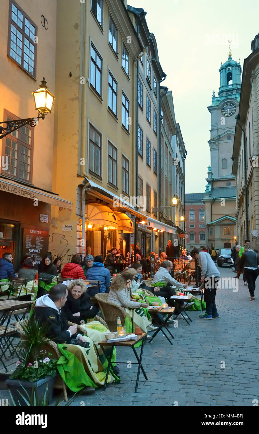 Am späten Nachmittag am Stortorget in Gamla Stan, der Altstadt von Stockholm. Schweden Stockfoto