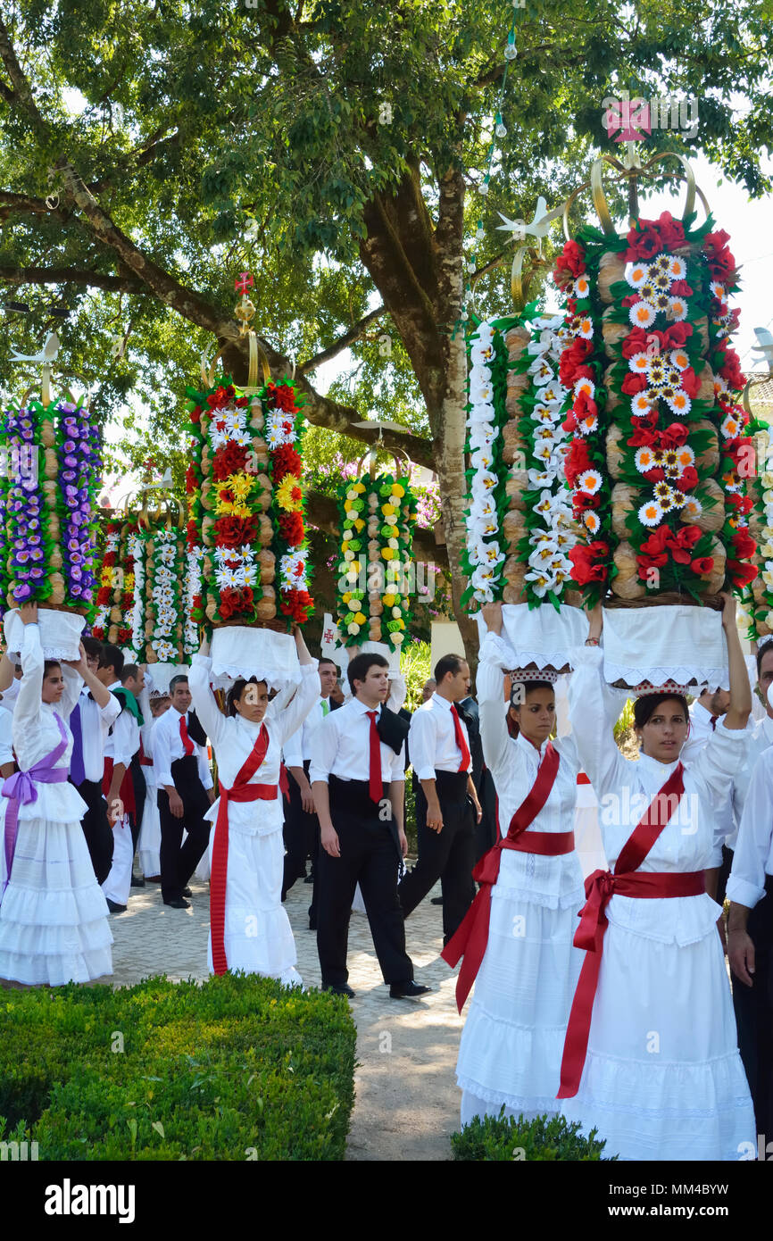 Die Festa dos Tabuleiros (Festival der Fächer) in Tomar. Dieses Festival ist der wichtigste feierte in der Stadt, Tomar Stockfoto
