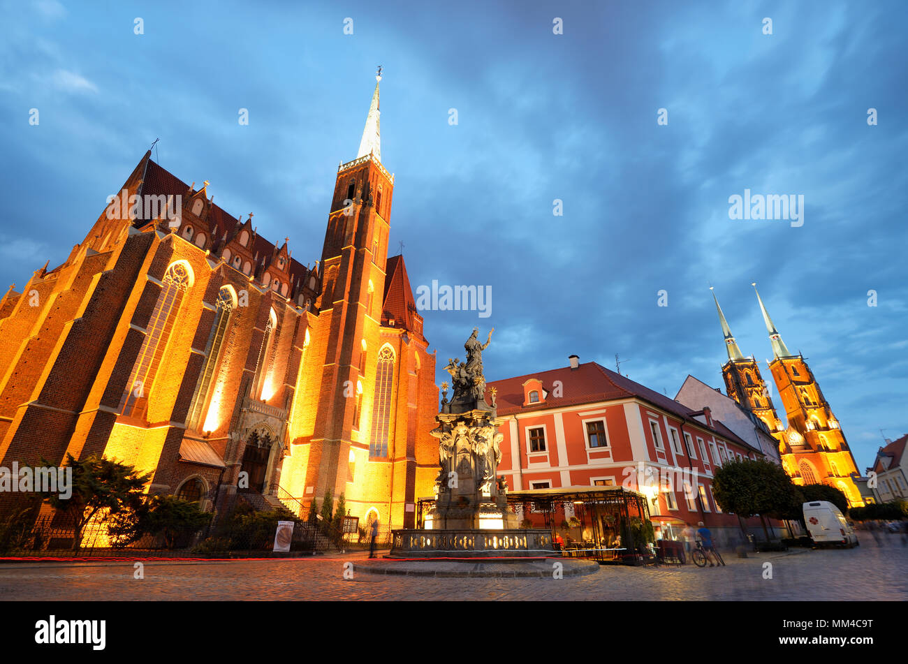 Die Kirche des Heiligen Kreuzes auf Ostrow Tumski. Wroclaw, Polen Stockfoto