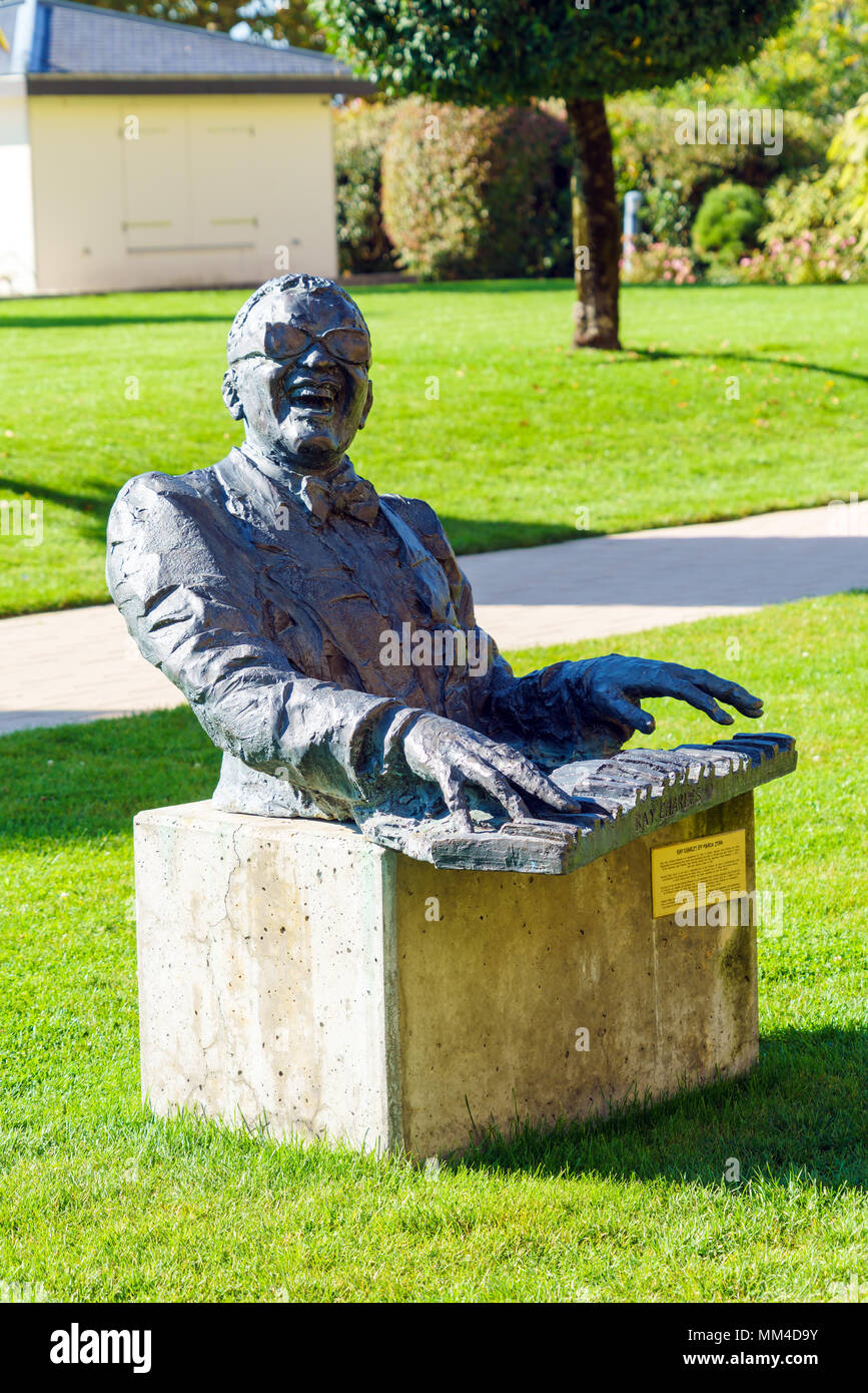 Montreux, Schweiz - Oktober 18, 2017: Denkmal der Musiker Ray Charles auf der Jazz Alley Stockfoto