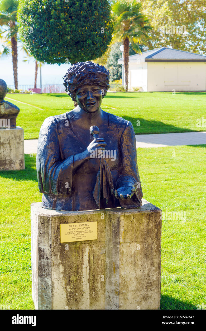 Montreux, Schweiz - Oktober 18, 2017: Denkmal der Musiker Ella Fitzgerald auf der Jazz Alley Stockfoto