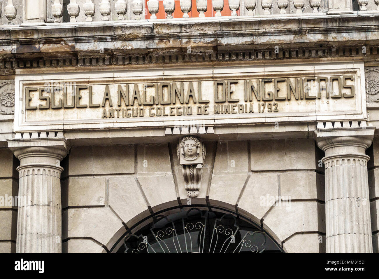 Mexiko-Stadt, Cuauhtemoc, Mexikanisch, Hispanic, Centro historico, historisches Zentrum, Calle Tacuba, Escuela Nacional de Ingenieros National School of Enginee Stockfoto