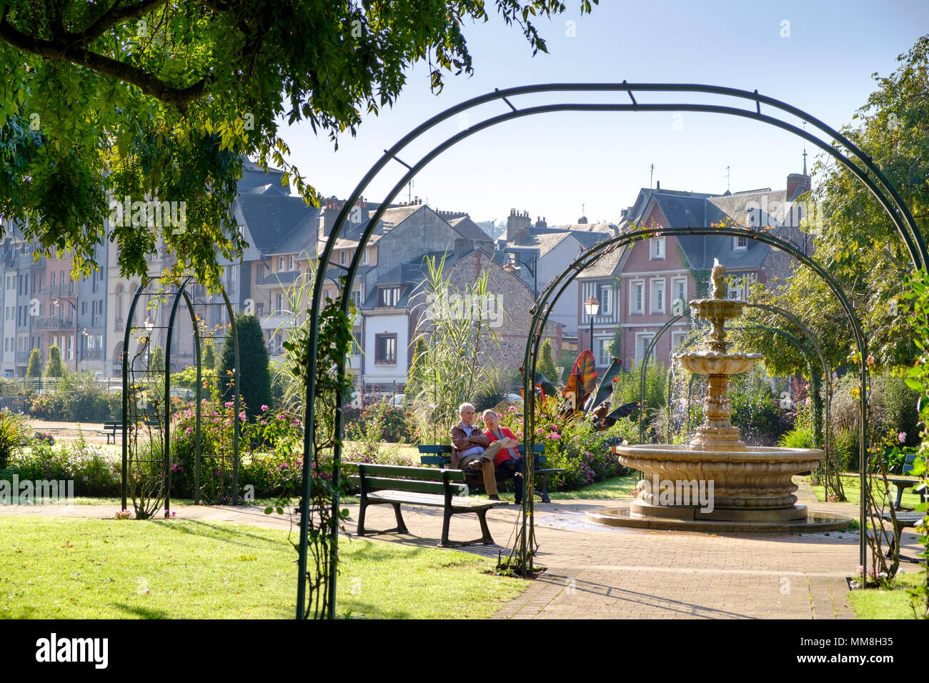 Honfleur frankreich stadt Fotos und Bildmaterial in hoher Auflösung