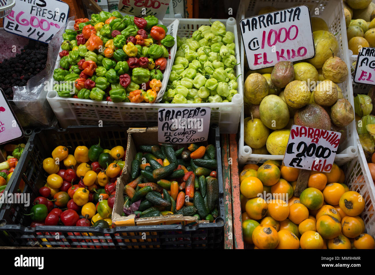 Tropische Früchte in der zentralen Markt von San Jose, Costa Rica, Centroamerica Stockfoto