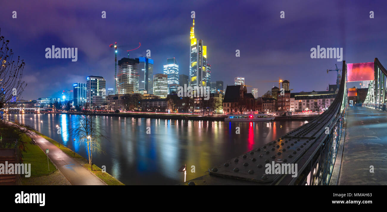 Frankfurt Am Main am Morgen, Deutschland Stockfoto