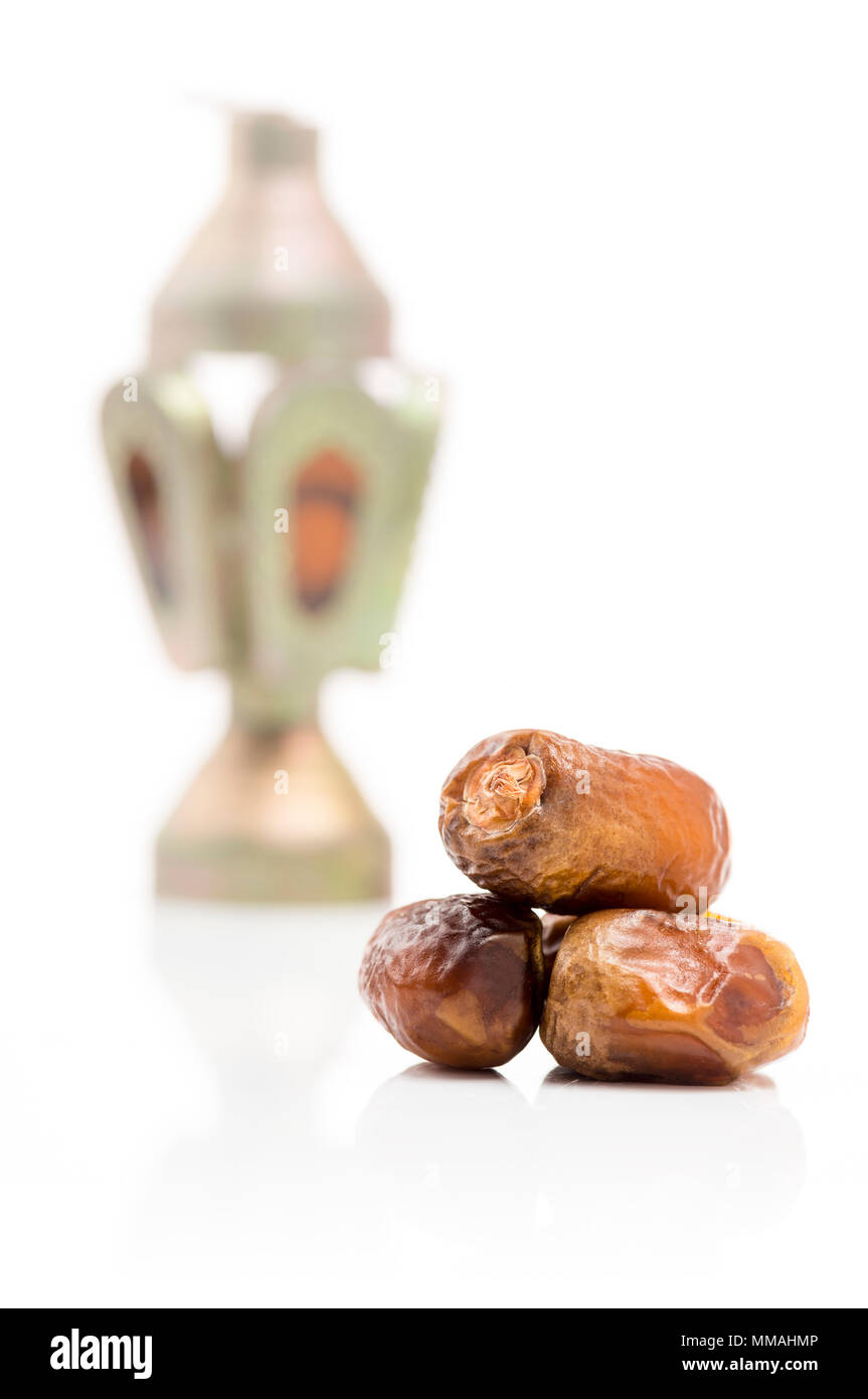 Gruppe von Ramadan rituellen Islamischen traditionellen Reihen Stockfoto