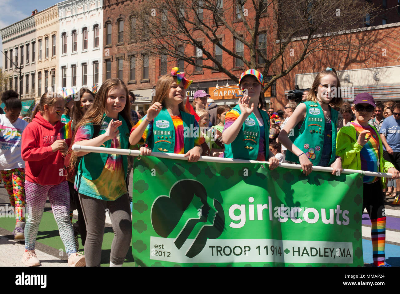 Gay Pride Feier an einem sonnigen Tag in Northampton, Massachusetts. Stockfoto