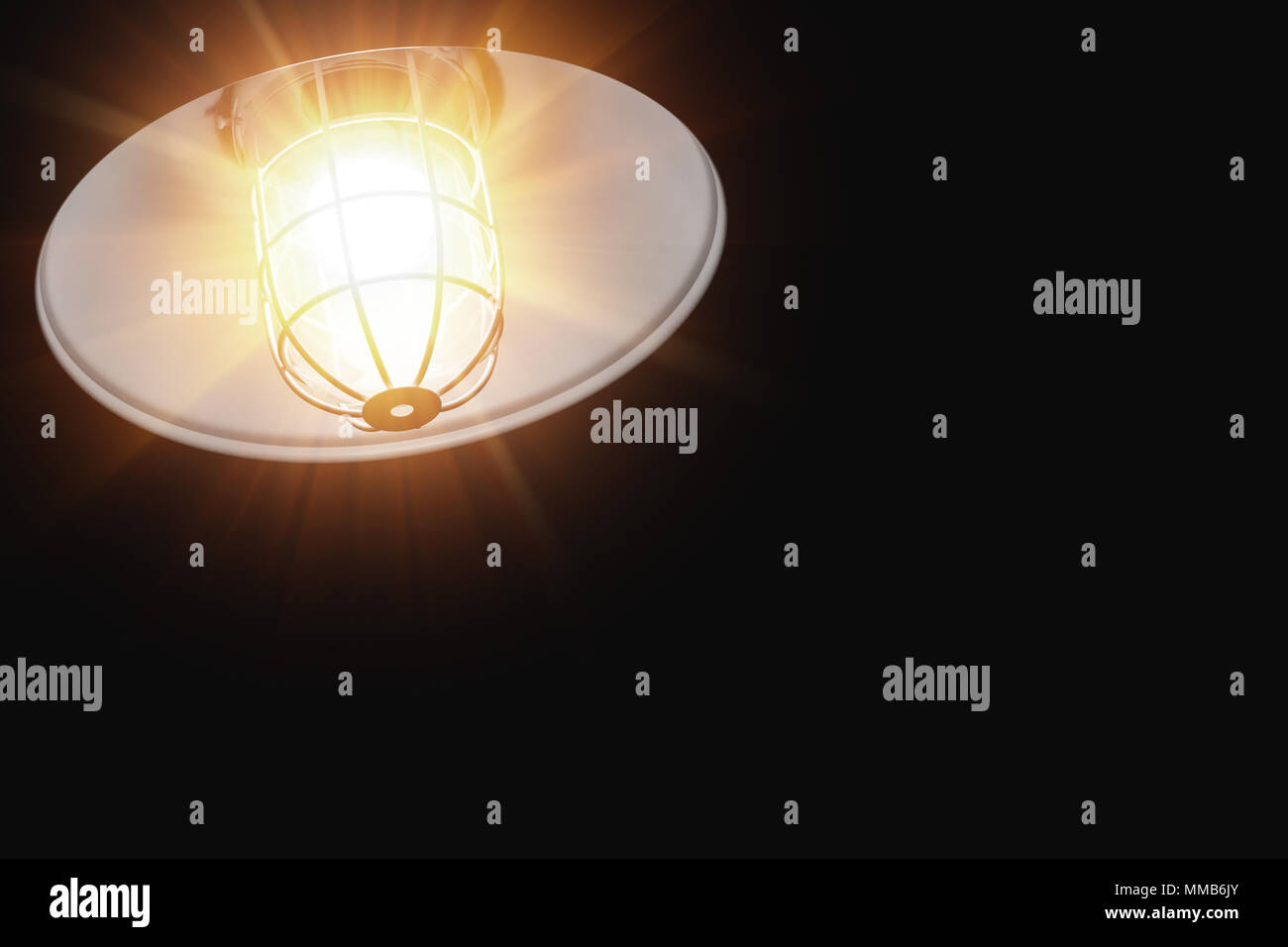 Led Leuchte helle Lampe auf dunklen schwarzen Platz für Text Stockfoto
