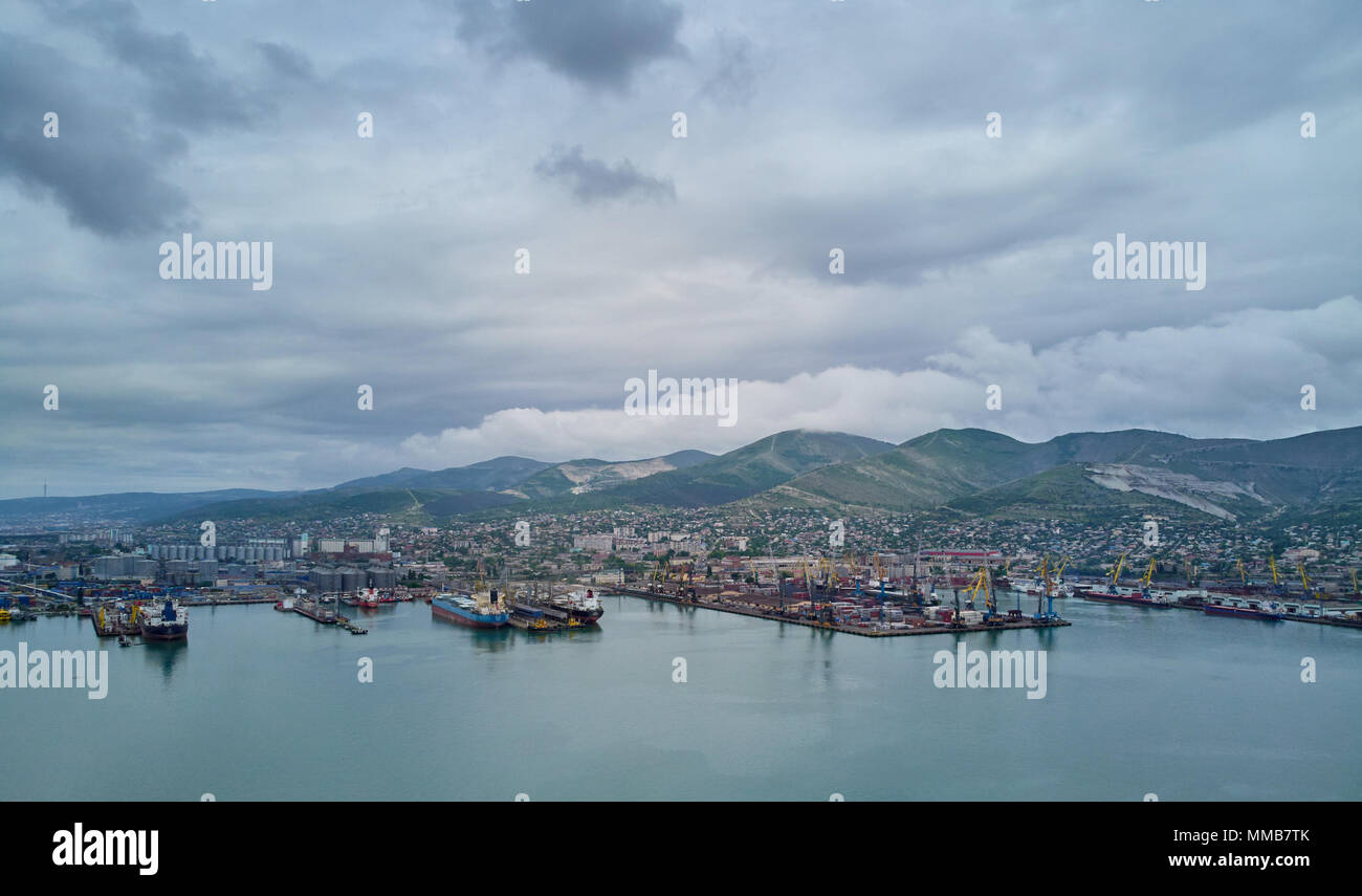 Schiff im Hafen Stockfoto