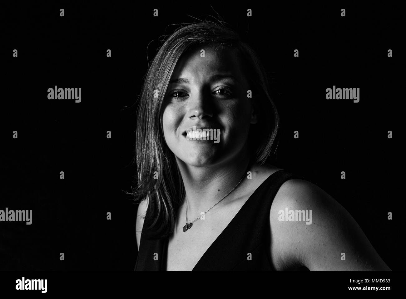 Chelsea Ladies Fran Kirby stellt nach Erhalt der FWA Frauen Fußballer des Jahres 2018 Auszeichnungen während der Fwa Fußballer des Jahres Abendessen im Landmark Hotel, London. PRESS ASSOCIATION Foto. Bild Datum: Donnerstag, Mai 10, 2018. Photo Credit: Steven Paston/PA-Kabel Stockfoto