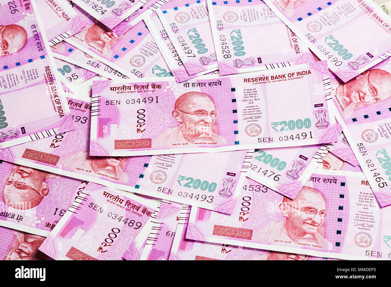 Fülle Cash 2000 Rupien nimmt niemand Lotterie Geld Konzept Stockfoto