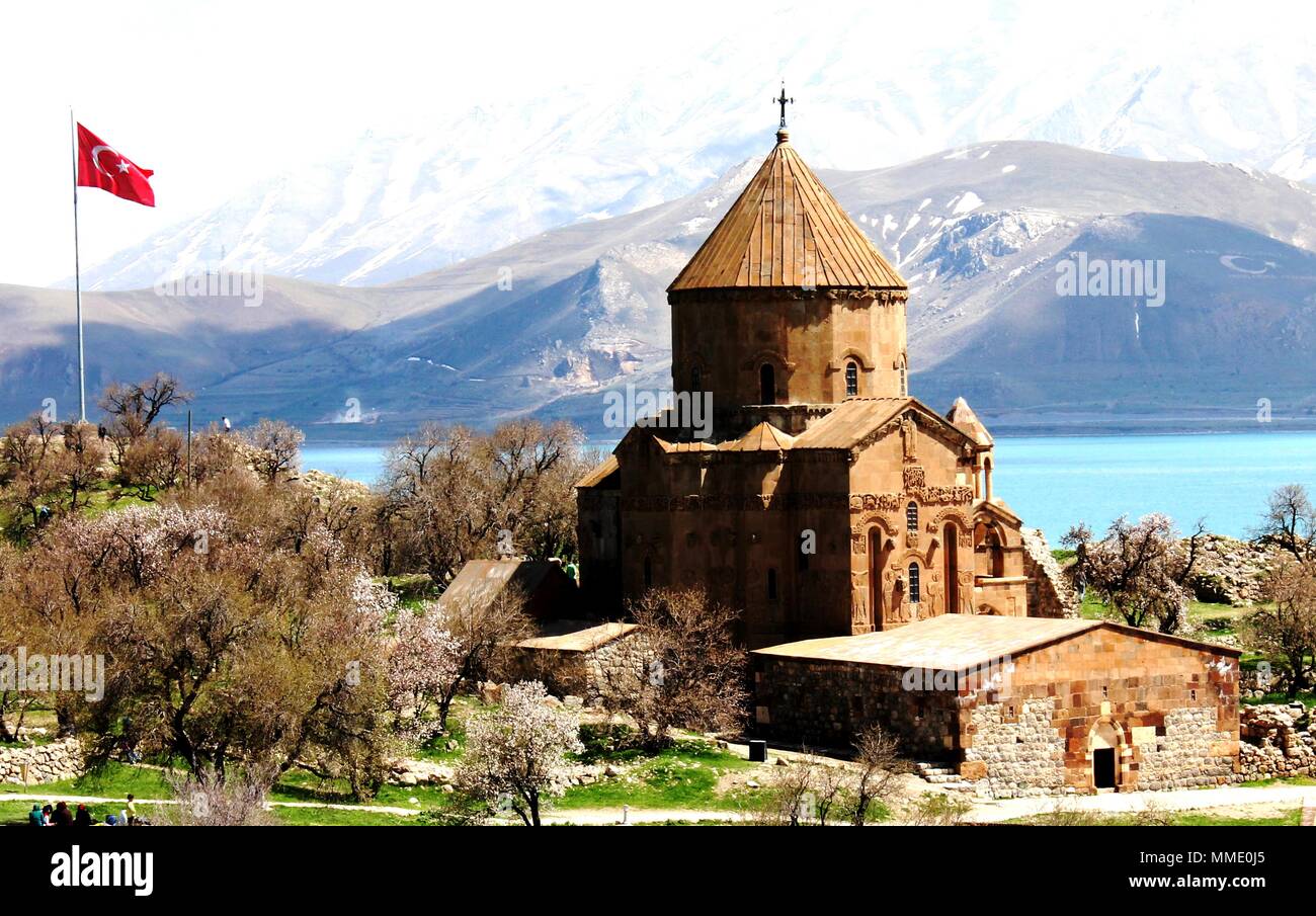 Insel Akdamar und der Armenischen Kirche Stockfoto