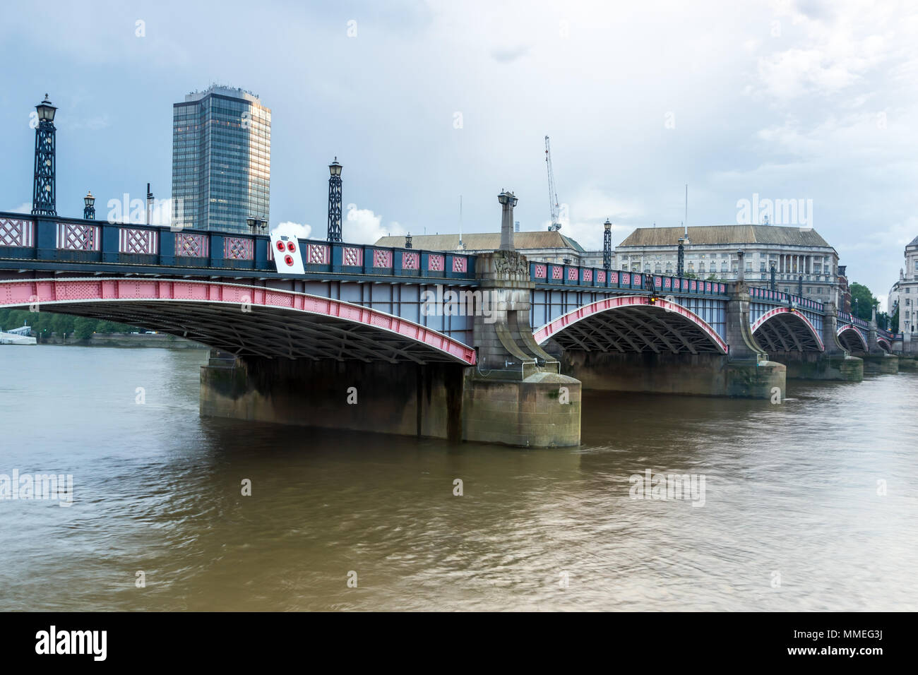 Sonnenuntergang von Lambeth Bridge, London, England, Großbritannien Stockfoto