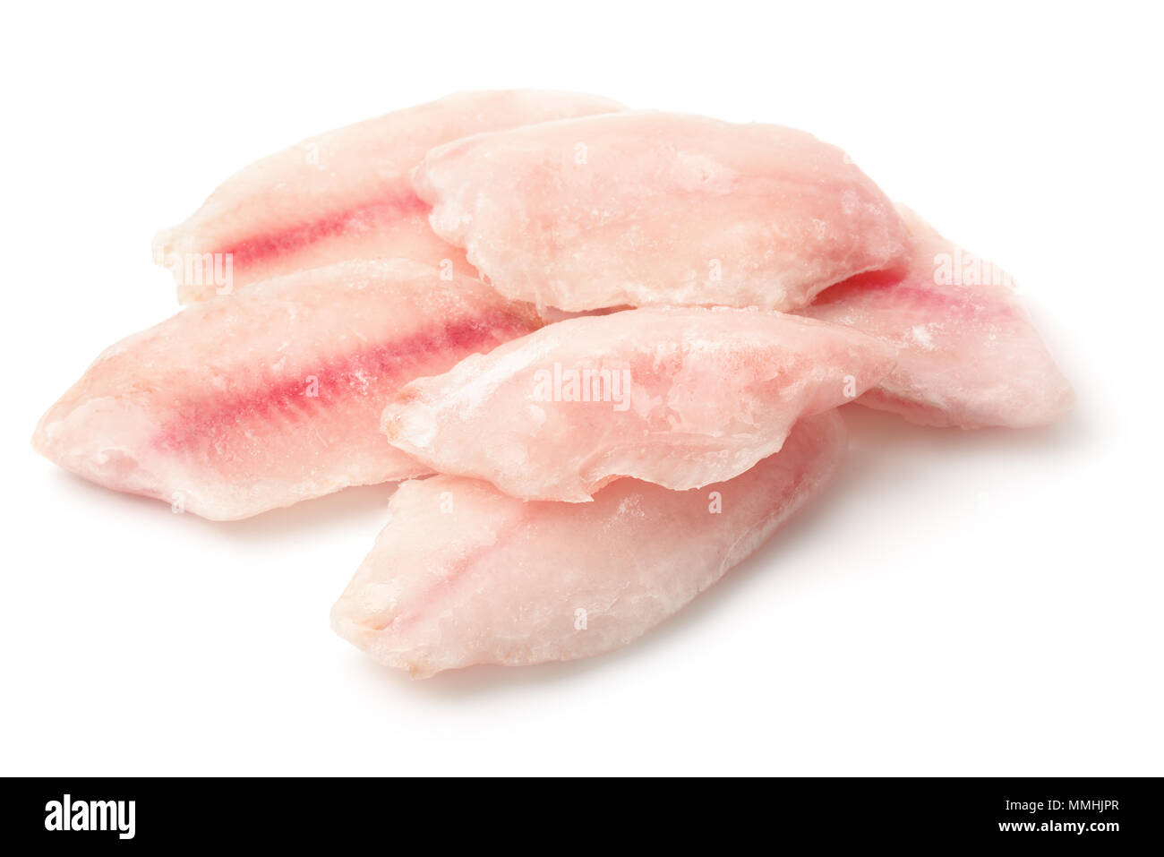 Gefrorene Fischfilets isoliert auf weißem Stockfoto