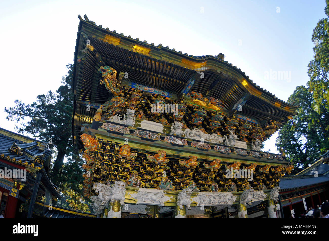 Aufwändig verzierten Fassade einer der Tempel in der Toshogu Schrein, Nikko, Japan Stockfoto