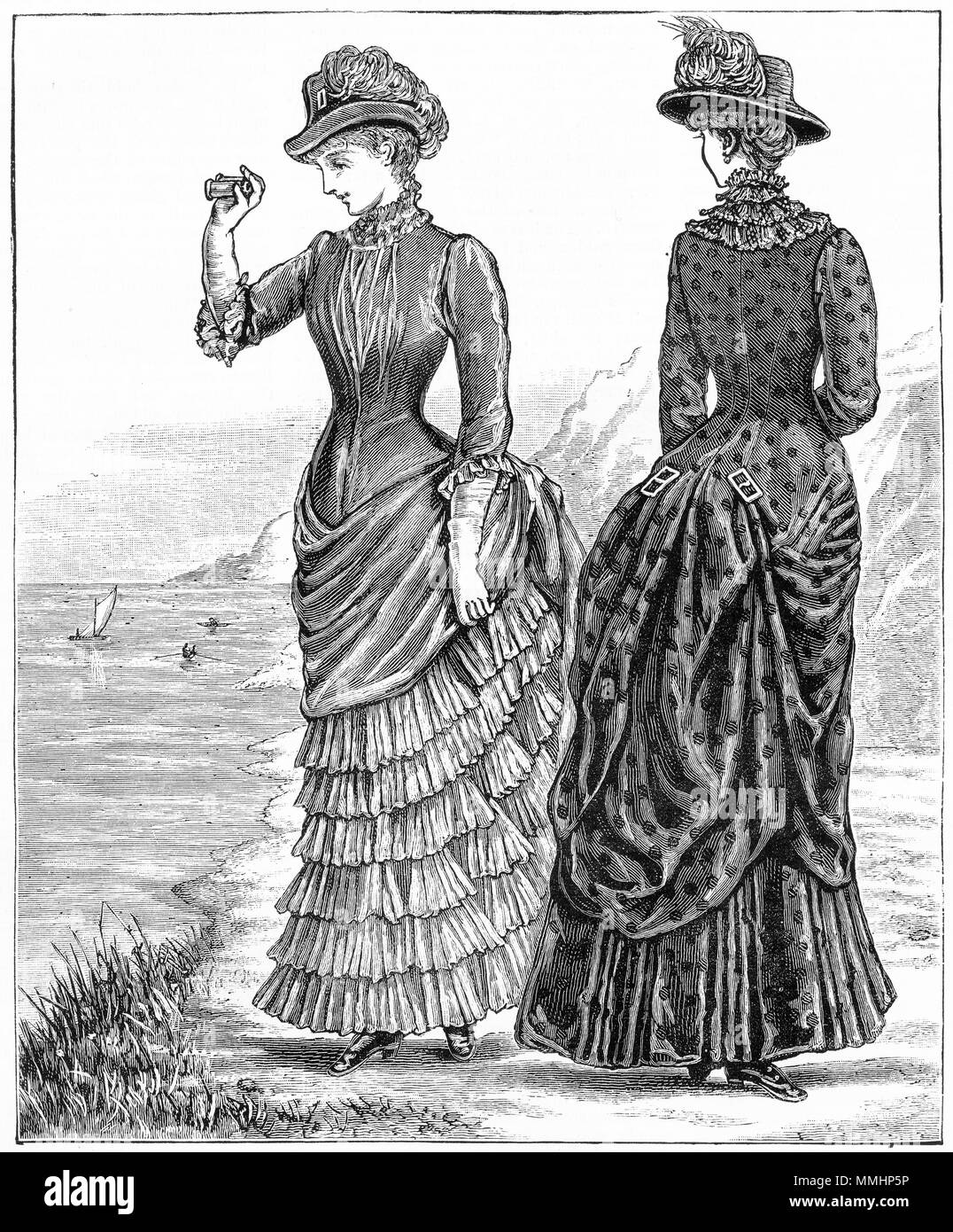 Gravur von jungen Frauen in ihrem neuen Sommer Kleider. Von einem ursprünglichen Gravur in eigenen Papier Magazin der Mädchen 1883. Stockfoto