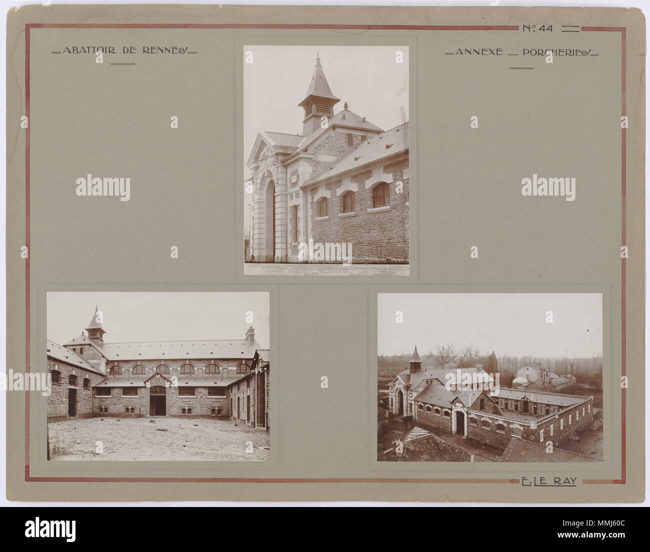 . Français: Anhang de l'Abattoir municipal de Rennes: planche d'Emmanuel Le Ray, architecte Municipal de Rennes, Composée de 3 photographies Noir et Blanc de Fassaden extérieures et Binnen (22,5 x 16,5 cm). Archives Municipales de Rennes, 10 FI 46. Français: Anhang de l'Abattoir Municipal (porcheries), Rennes. 1926. Emmanuel Le Ray (1859 - 1936) Beschreibung der französische Architekt Geburtsdatum / Tod 17. November 1859 28. November 1936 Ort der Geburt / Todes Rennes Rennes Authority control: Q 3052762 VIAF:?:? ISNI 73530168 0000 0001 1833 471 X ULAN:?? Kein LCCN: 500088079 2002099282 SUDOC: Stockfoto