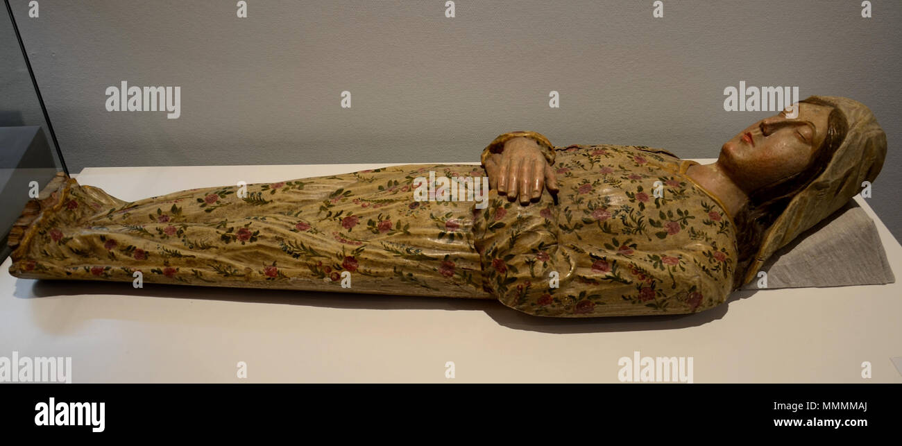 . Русский: Успение Богоматери Скульптура''. Dimka мастер. 2-я пол. XVIII века. Дерево, резьба, полихромия. Центр исследования белорусской, культуры и языка литературы НАН Республики Беларусь. Экспонат выставки '10 веков искусства Беларуси'. Беларуская: Успенне Маці Божай. Невядомы майстар. 2-я палова XVIII ст. Дрэва, разьба, паліхрамія. Цэнтр даследавання беларускай культуры, мовы ² літаратуры НАН Рэспублікі Беларусь. Englisch: 1352 die Mutter Gottes. Unbekannter Künstler. Die zweite Hälfte des 18. Jahrhunderts. Polychrome Holz geschnitzt. Die Ausstellung "Zehn Jahrhunderte Kunst in Belarus". . Secon Stockfoto