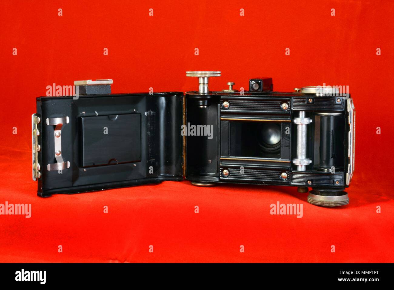 Baldina wurden eine Reihe von Kameras, die in Deutschland hergestellt von Balda Werke ab Mitte der 1930er Jahre bis Mitte der 1950er Jahre. unter vielen verschiedenen Namen vermarktet. Stockfoto