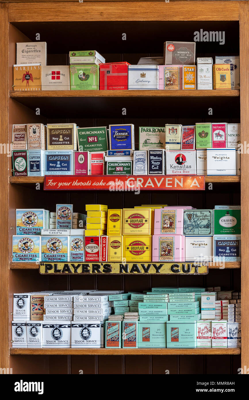 Wills capstan zigaretten Fotos und Bildmaterial in hoher Auflösung