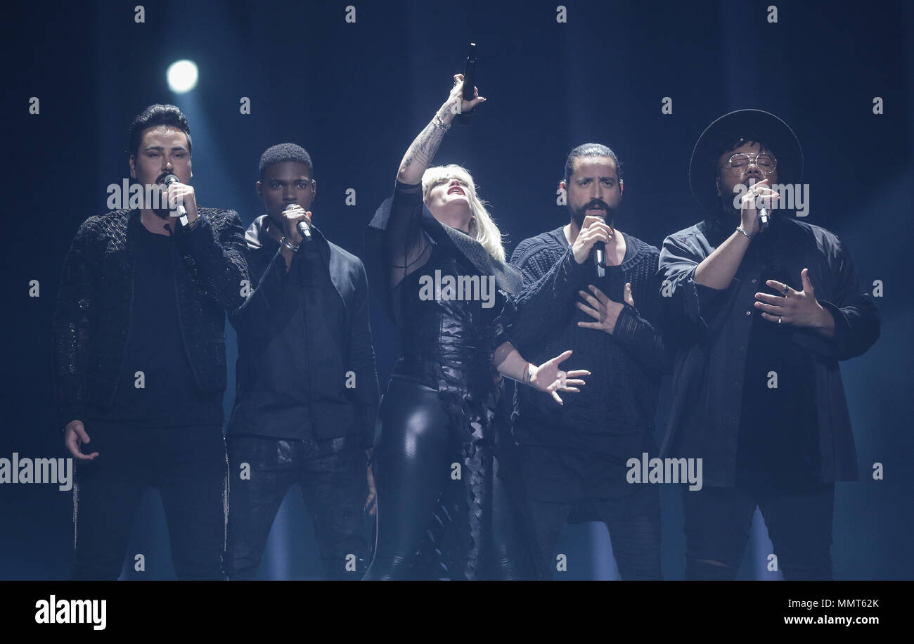 12. Mai 2018, Lissabon, Portugal: XXX YYY zzz für Gesang an der Endrunde  der 63. Eurovision Song Contest. Foto: Jörg Carstensendpa Stockfotografie  - Alamy