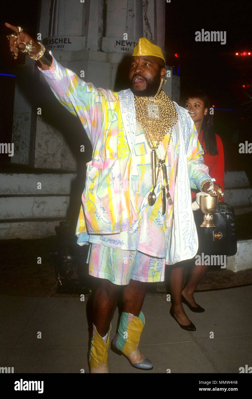 LOS ANGELES, Ca - 31. Mai: Schauspieler Mr.T nehmen an der Los Angeles Premiere von "Total Recall" im Griffith Park Observatorium am 31. Mai 1990 in Los Angeles, Kalifornien. Foto von Barry King/Alamy Stock Foto Stockfoto