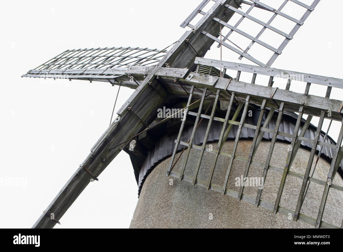 Nahaufnahme des stillgelegten Mühle, einschließlich Segel, auf bidston Hill, Wirral, Merseyside, England Stockfoto
