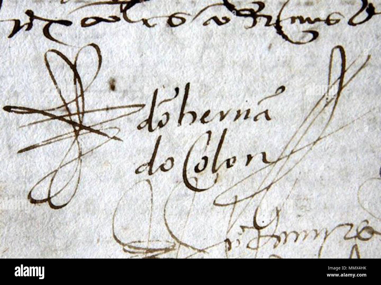 . Español: Firma de Hernando Colón en un contrato de Arrendamiento de 1534 conservado en el Archivo Histórico Provincial de Sevilla (España). Literalmente Würfel 'do[n] herna[n]/do Doppelpunkt ' Español: Unterzeichnung des Ferdinand Columbus in einem Mietvertrag datiert 1534, aufbewahrt im Archivo Histórico Provincial de Sevilla (Spanien). . 24 Oktober 2014, 16:11:12. Hernando Colón (gestorben 1539). Dokument von Archivo Histórico Provincial de Sevilla gescannt. Don Hernando Colon Firma 1534 AHPS Stockfoto