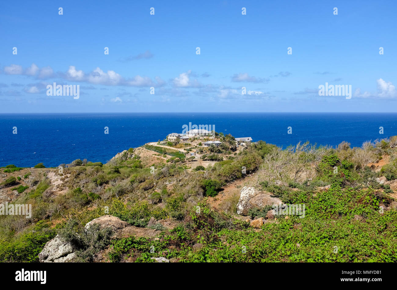 Antigua Inseln der Kleinen Antillen in der Karibik West Indies - Exklusive remote teuer zu Hause auf English Harbour Küste Stockfoto