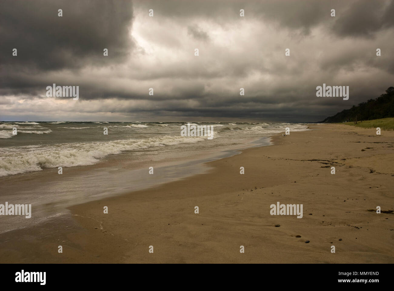 Stürmisches Wetter entlang der Küste des Lake Michigan Stockfoto