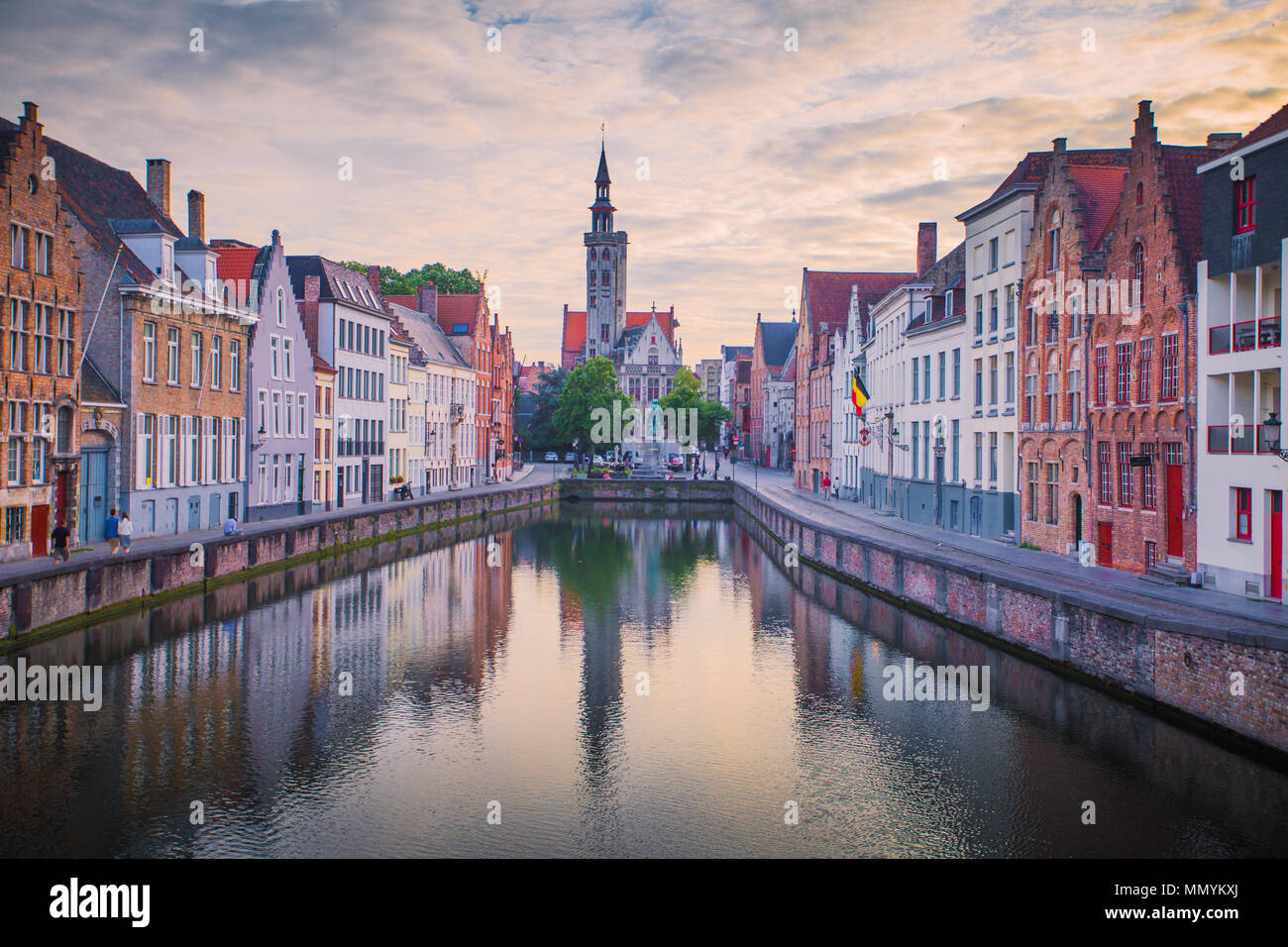 Brugge Stadtbild in den Abend. Bekannte Reiseziele in Belgien Brügge. Stockfoto