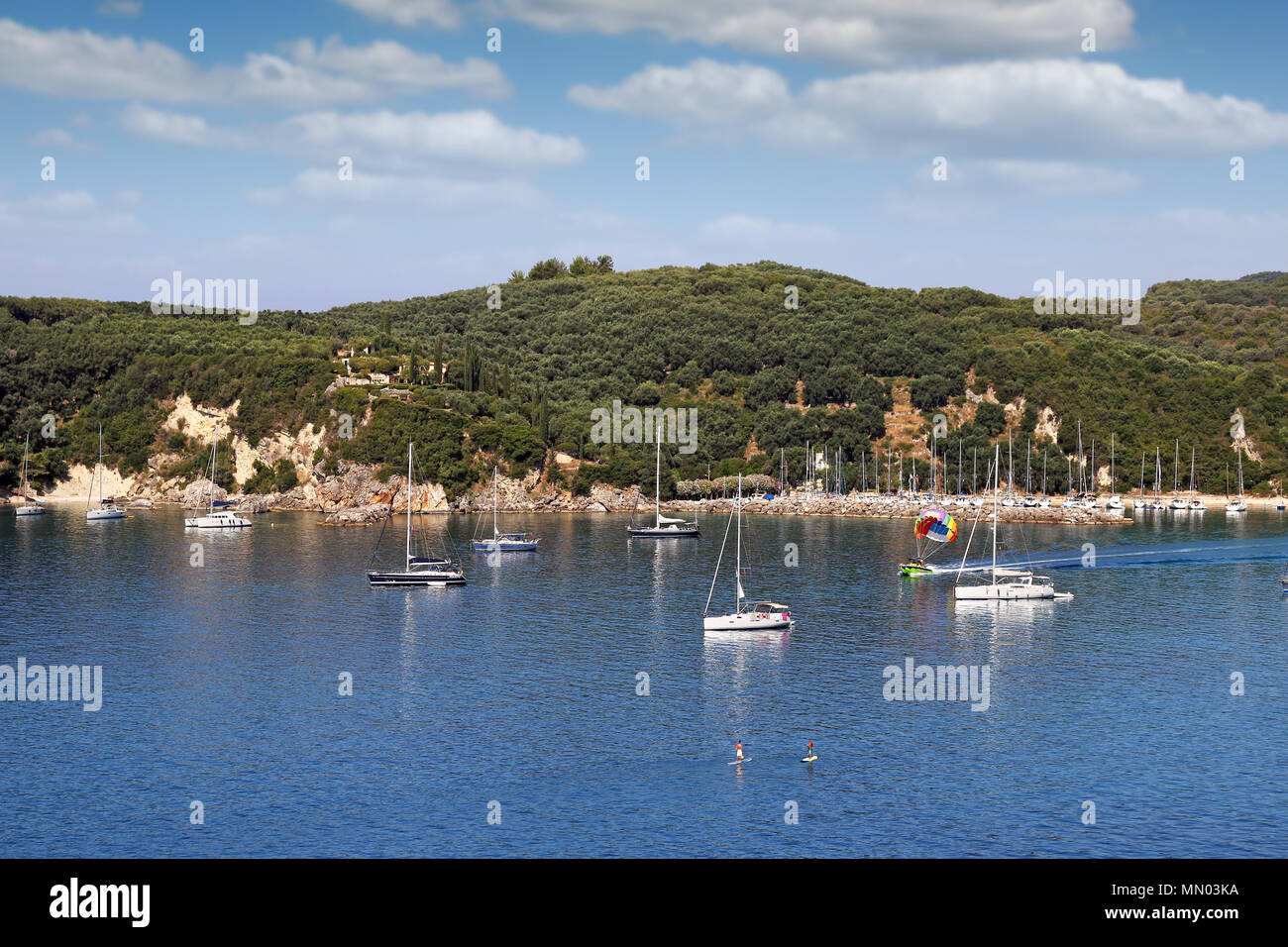 Parasailing Valtos Parga Griechenland Stockfoto