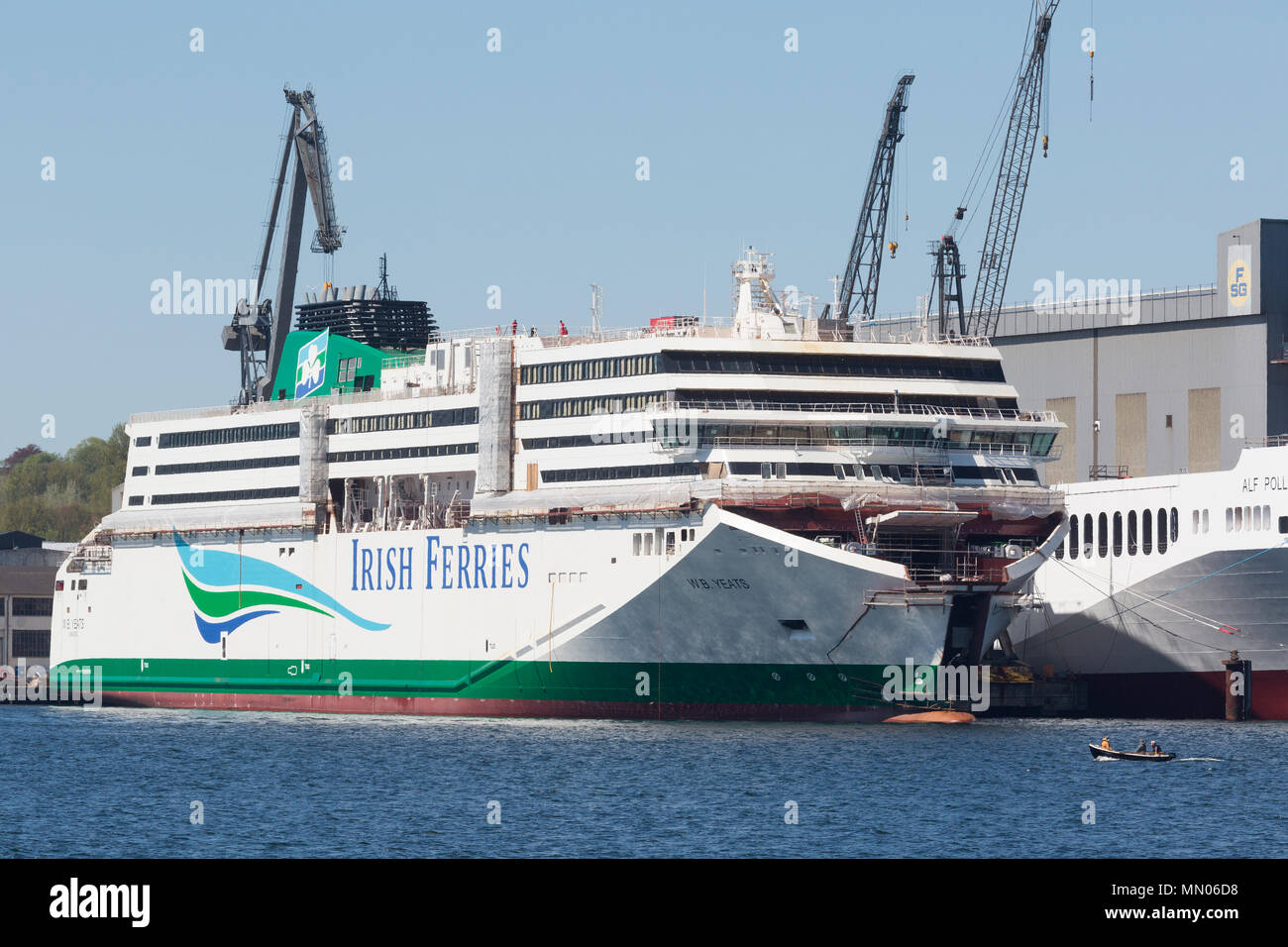 IIrish Fähren Neubau W.B. Yeats im bilden bei der FSG Werft in Flensburg Stockfoto