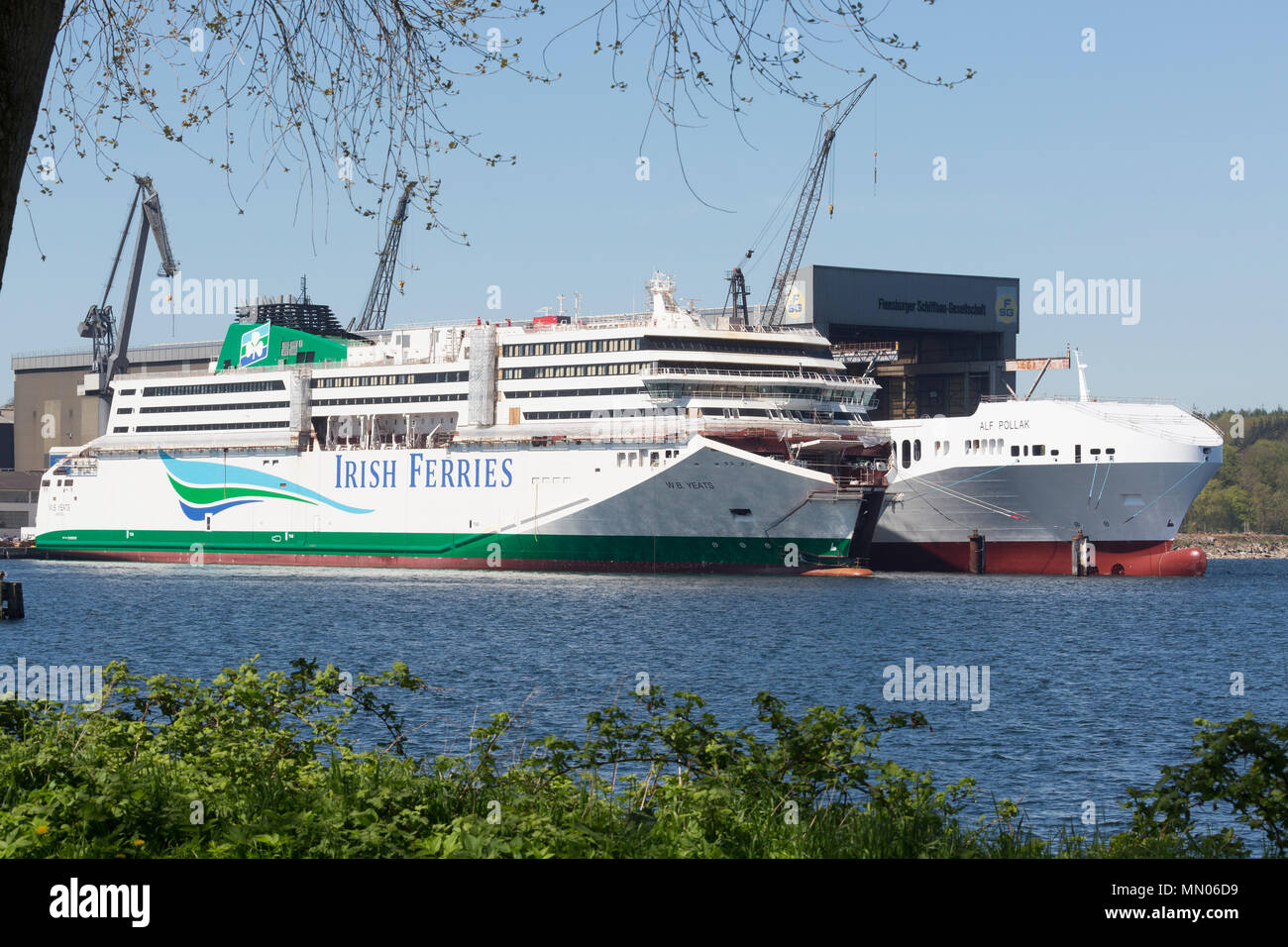 IIrish Fähren Neubau W.B. Yeats im bilden bei der FSG Werft in Flensburg Stockfoto