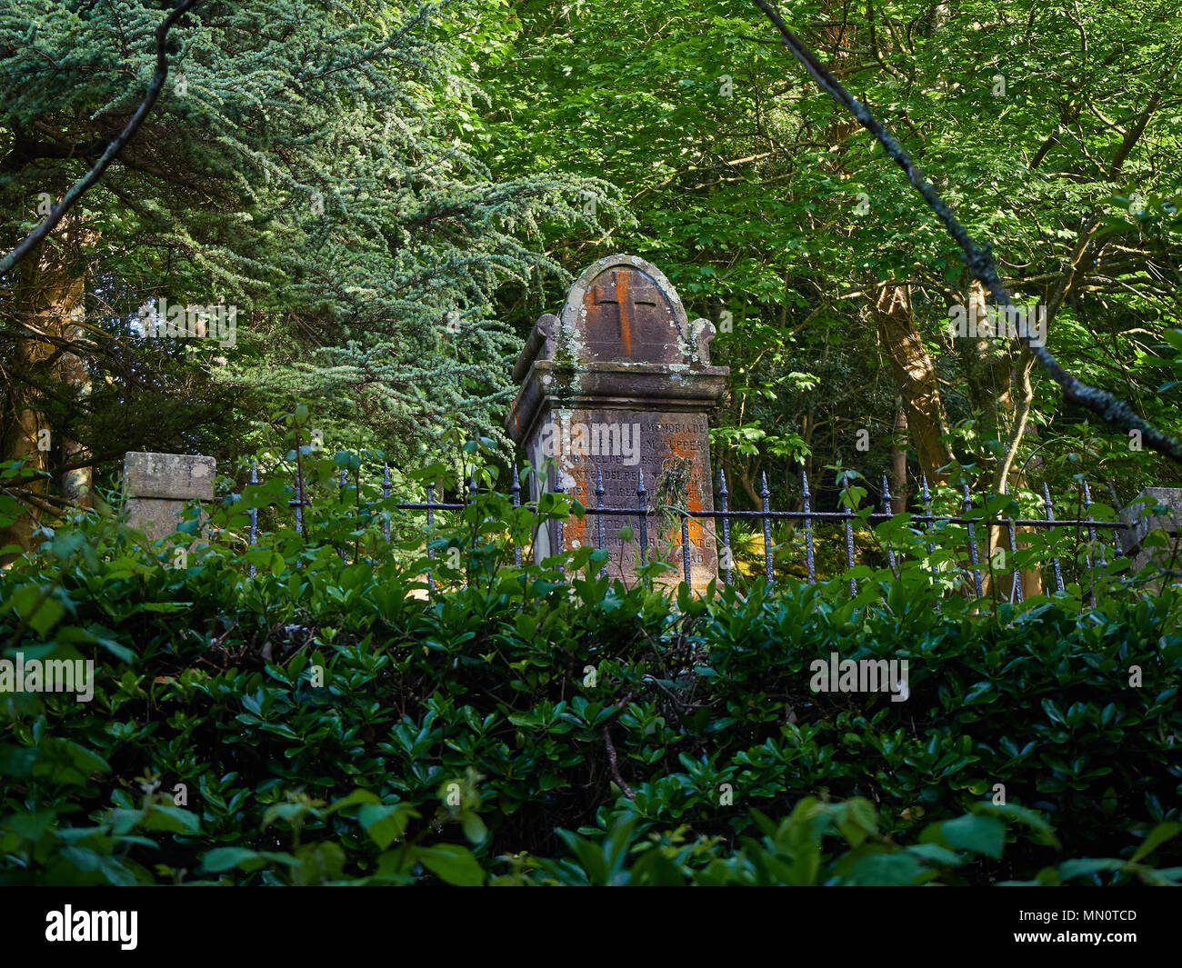 Bleibt der Englischen Friedhof am Monte Urgull. Auf diesem Friedhof liegen die englische Soldaten, die sich in der ersten Wagenliste Krieg gestorben. San Sebastian. Stockfoto