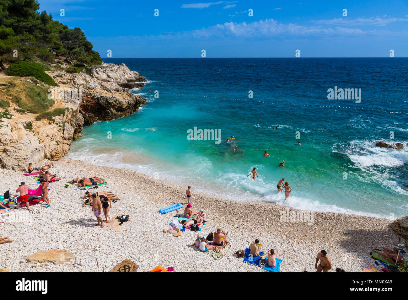 Find the best free stock images about hawaii strand. Hawaii Strand : Hawaii Beach In Pula Kroatien Stockfotografie Alamy
