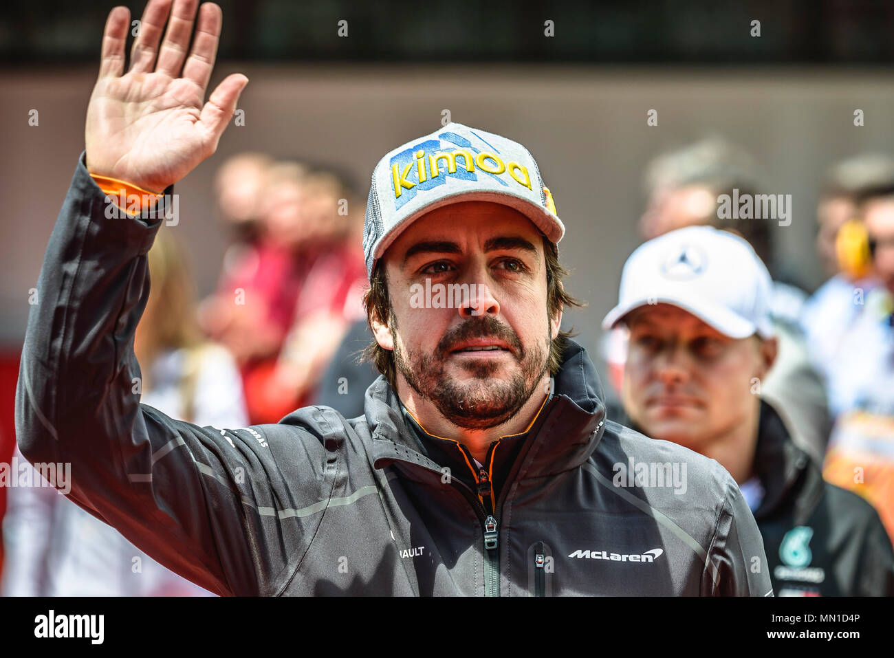 Barcelona, Spanien. 13. Mai, 2018: Fernando Alonso (ESP), McLaren, ist auf die menschenmenge vor der Spanischen GP am Circuit de Catalunya in Barcelona - Credit: Matthias Oesterle/Alamy Leben Nachrichten vorgestellt Stockfoto