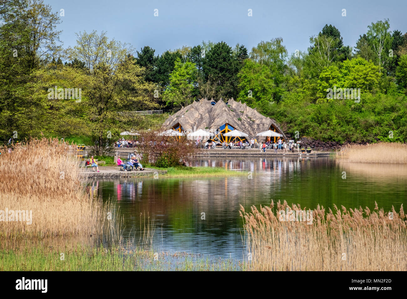 Britzer Garten Neukolln Berlin Deutschland 2018 Cafe Am See