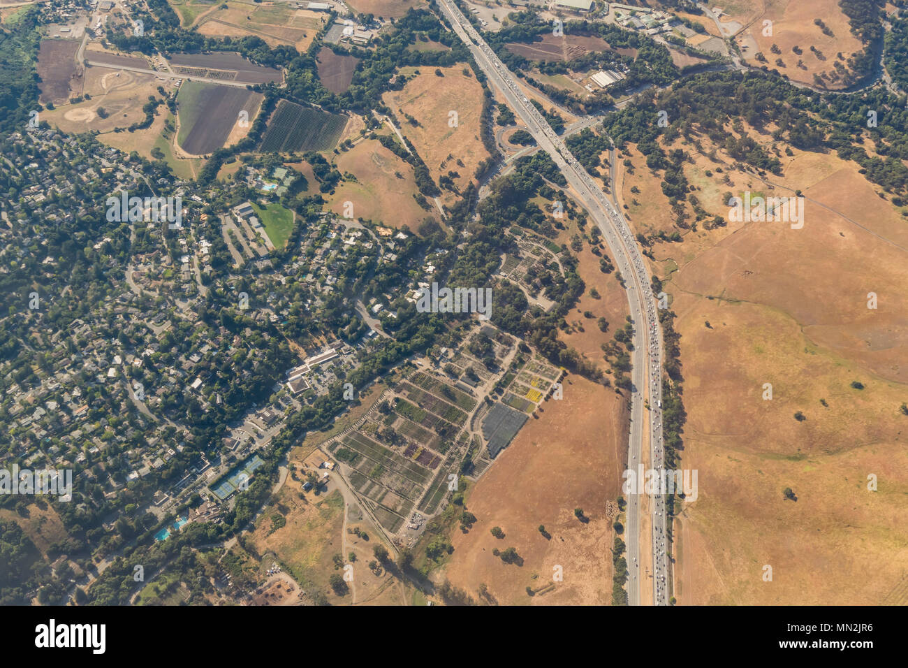 Luftaufnahme von Land Landschaft in der Nähe von San Francisco von einem Flugzeug Fensterplatz Stockfoto