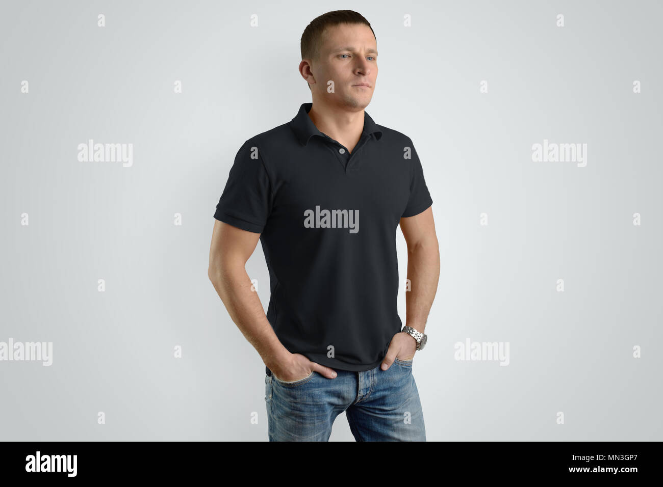 Schwarzes Poloshirt Stockfotos Und Bilder Kaufen Alamy