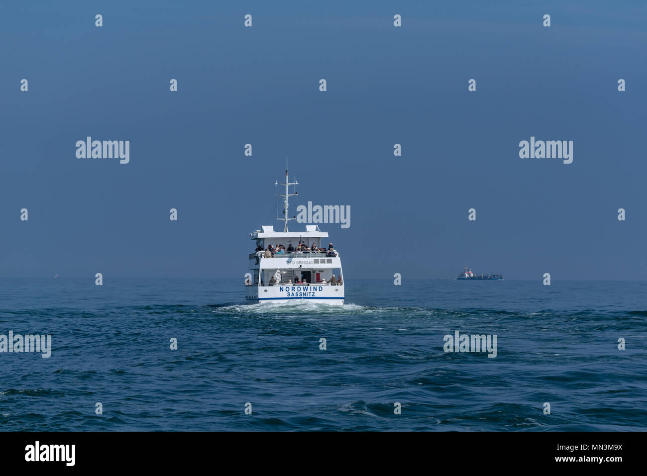 Boot "Nordwind" von Sassnitz entlang der Küste der Insel Rügen, Mecklenburg-Vorpommern, Deutschland Stockfoto