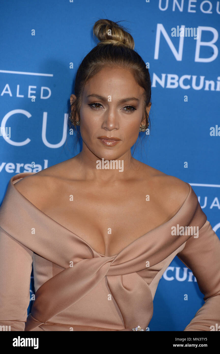 NEW YORK, NY - 15. Mai: Jennifer Lopez nimmt an den 2017 NBCUniversal Upfront in der Radio City Music Hall am 15. Mai 2017 in New York City. Menschen: Jennifer Lopez Stockfoto
