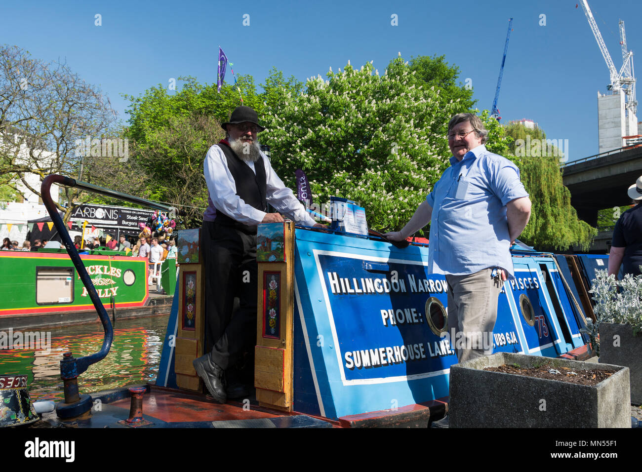 Bank Holiday Wochenende IWA Canalway Kavalkade Wasserstraßen Festival in London's Little Venice. Stockfoto