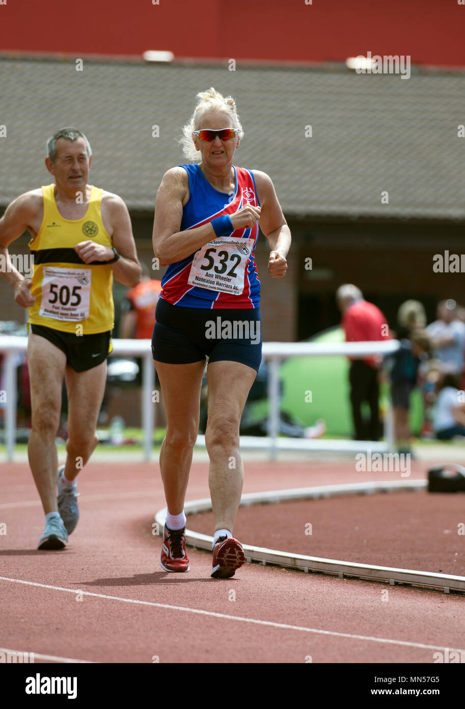 Mixed Gender Walking Rennen, Warwickshire County Meisterschaften, Nuneaton, Großbritannien Stockfoto