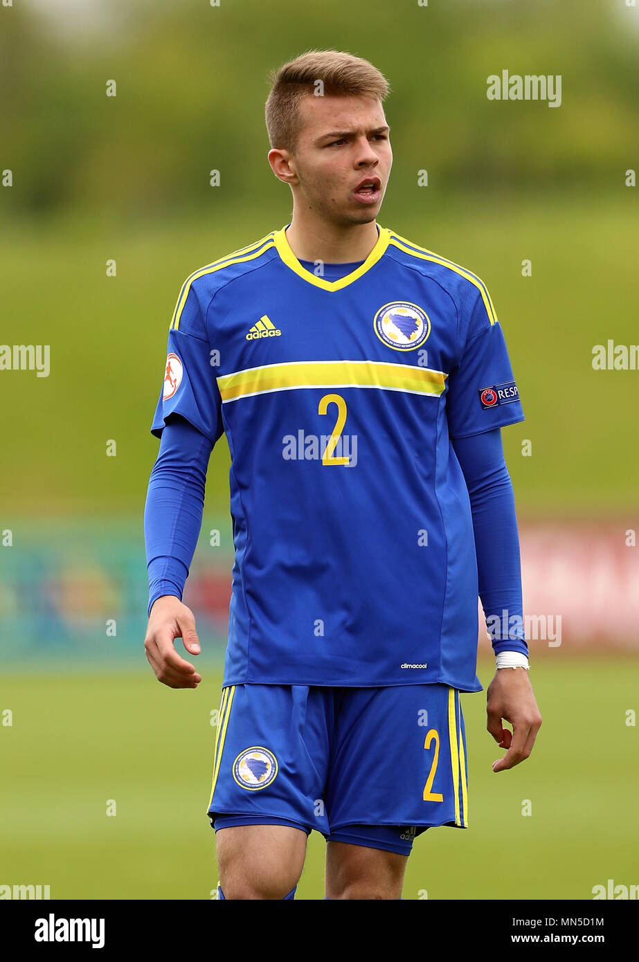 Bosnien und Herzegowina Elvis Muminovic während der UEFA-U17-Meisterschaft, Gruppe C Match in St. George's Park, Burton. Stockfoto