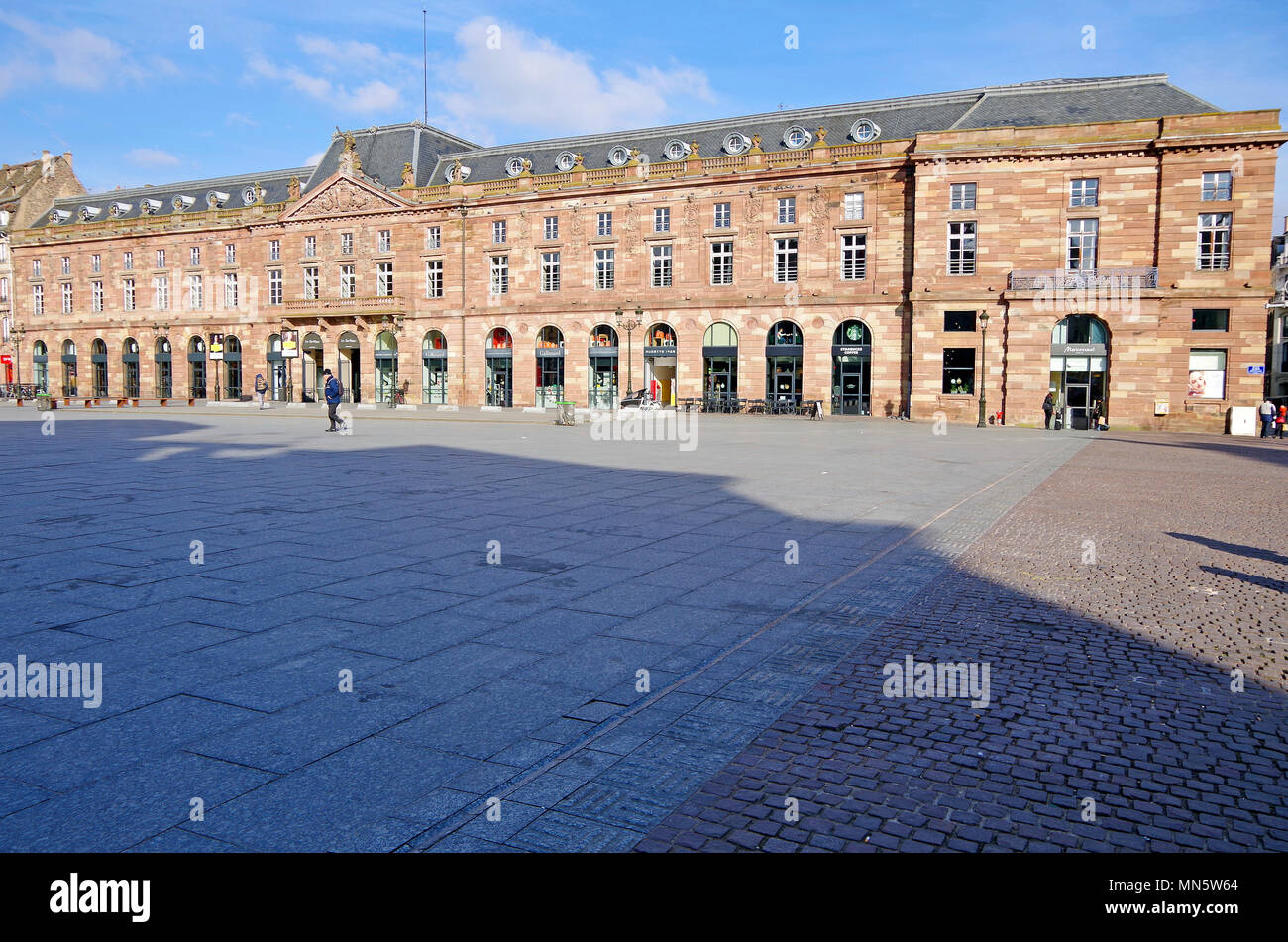 Place Kleber, dem zentralen Platz von Straßburg mit L'Aubette Palace, eigentlich eine ordentliche Zimmer, jetzt ein up-market Shopping Arkade, Stockfoto