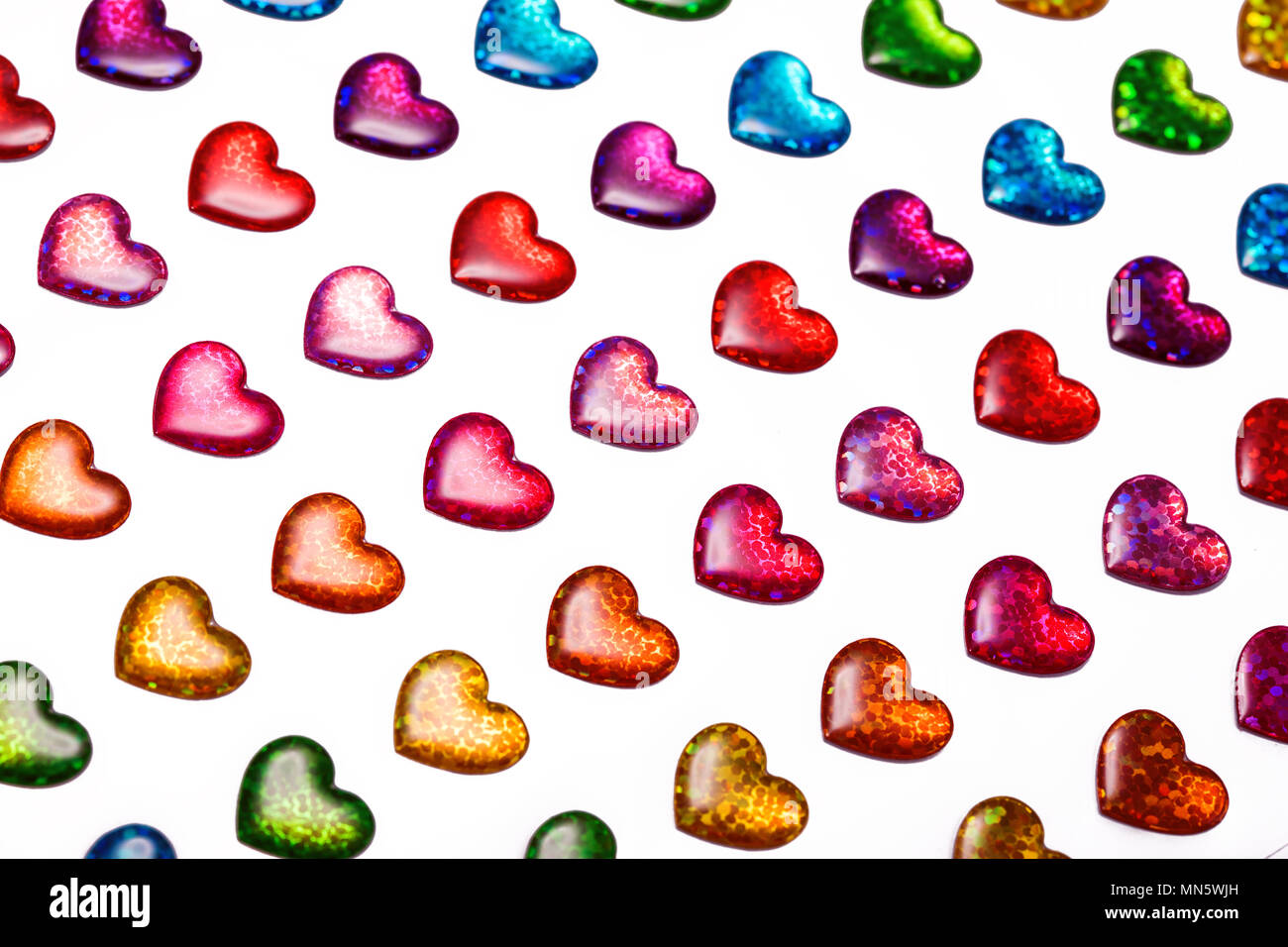 Herzen Textur auf weißem Hintergrund Stockfoto