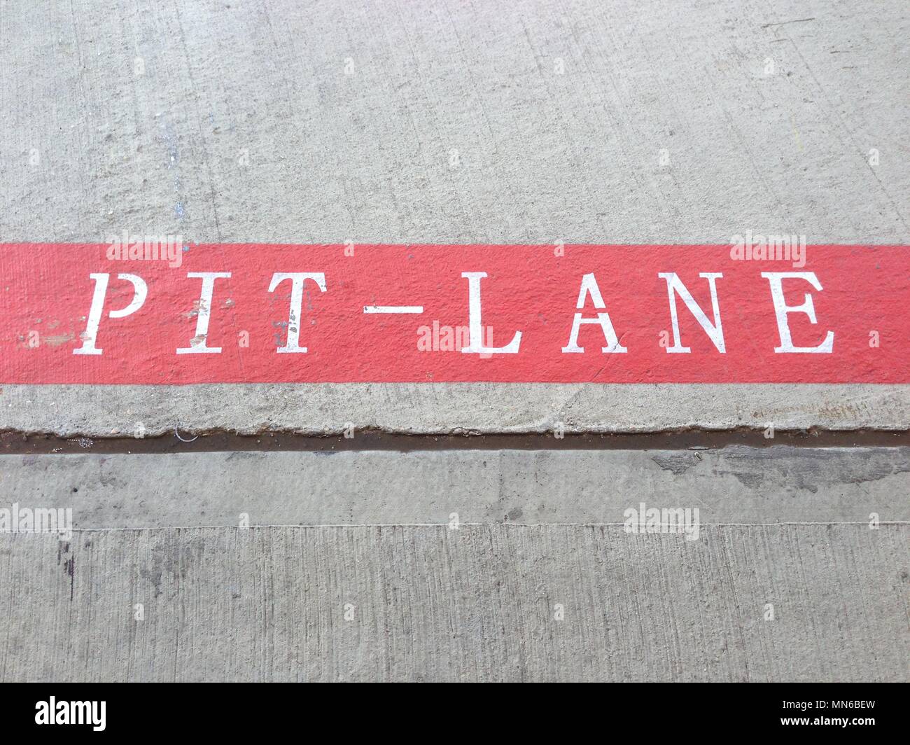 Pit Lane Markierungen in Silverstone. Stockfoto