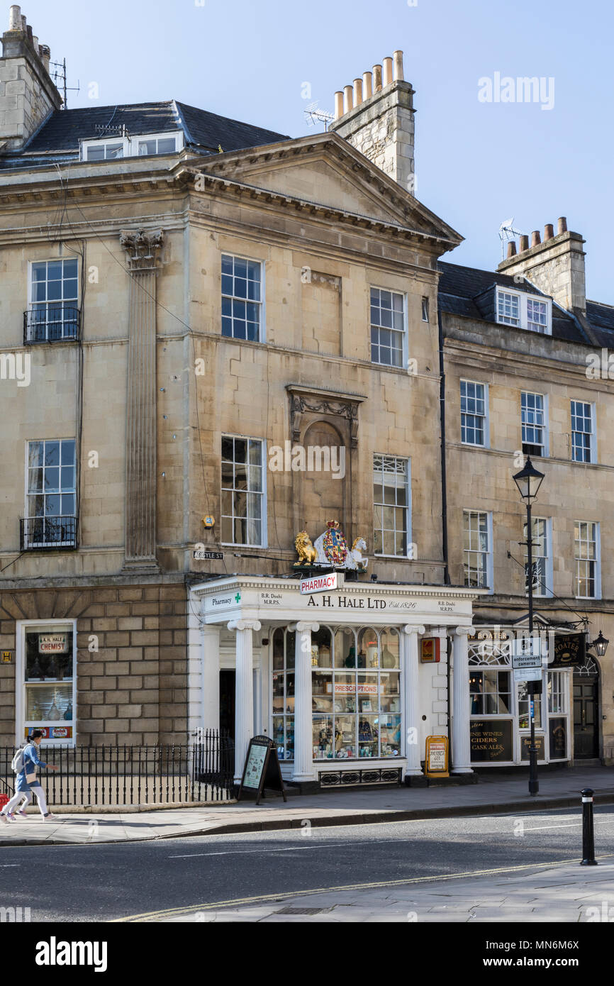 A.H. Hale Ltd, Chemiker in Argyle Street, Bath, Somerset, England Stockfoto