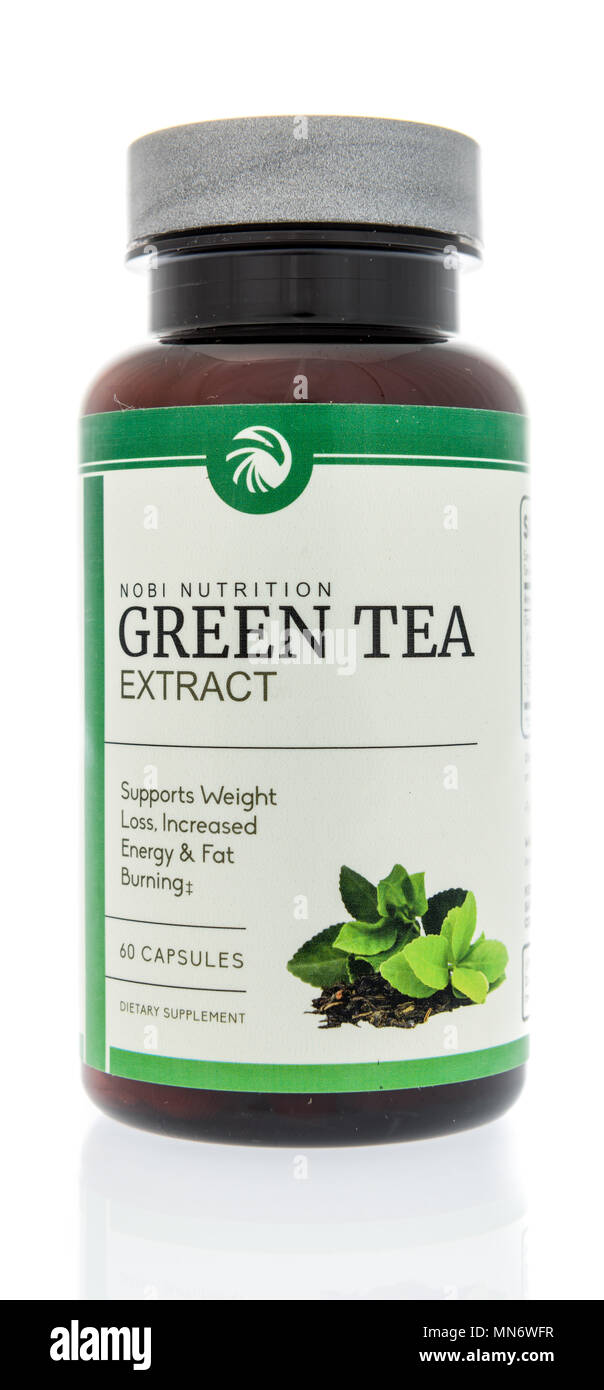 Winneconne, WI - 10. Mai 2018: Eine Flasche Nobi Ernährung grüner Tee Ergänzung in einem isolierten Hintergrund Stockfoto